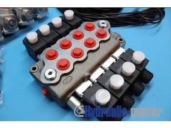 Equipamento de movimentação Hydraulic valve Walvoil 4 section 60 l/min 16gpm 12V with 4 float section + cont Walvoil SDE060/4/AN1: foto 2