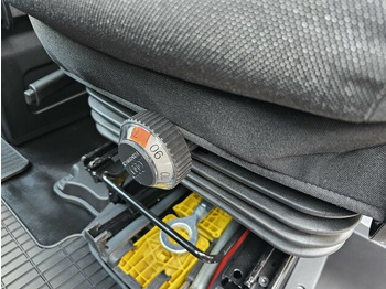 Furgão, Carrinha cabine dupla nuevo IVECO Daily 35S18HA8V DOKA Hi-Matic 12m³ 2xSchiebetür...: foto 4 Furgão, Carrinha cabine dupla nuevo IVECO Daily 35S18HA8V DOKA Hi-Matic 12m³ 2xSchiebetür...: foto 4
