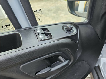 Furgão, Carrinha cabine dupla nuevo IVECO Daily 35S18HA8V DOKA Hi-Matic 12m³ 2xSchiebetür...: foto 2 Furgão, Carrinha cabine dupla nuevo IVECO Daily 35S18HA8V DOKA Hi-Matic 12m³ 2xSchiebetür...: foto 2