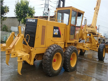 Motoniveladora CATERPILLAR 140H