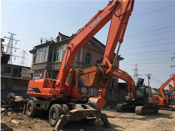 Escavadeira de rodas DOOSAN DH210W-7