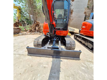 Mini escavadeira KUBOTA