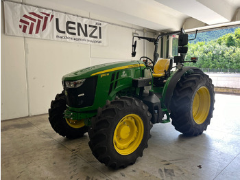 Locação de  JOHN DEERE 5100 M JOHN DEERE 5100 M: foto 2
