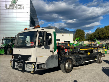 Caminhão transportador de contêineres/ Caixa móvel MERCEDES-BENZ