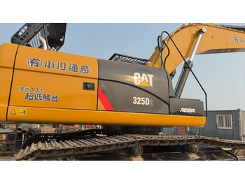 Locação de CAT 325 D  CAT 325 D: foto 5