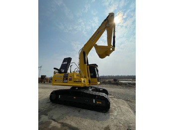 Escavadora de rastos KOMATSU PC220-8