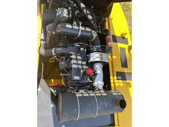 Locação de Komatsu PC 300  Komatsu PC 300: foto 3