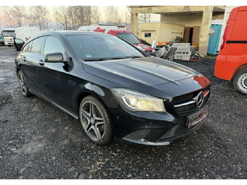 Automóvel MERCEDES-BENZ