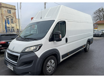 Furgão PEUGEOT Boxer
