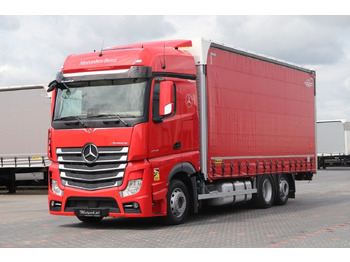Caminhão com lona MERCEDES-BENZ Actros 2548