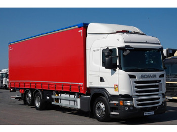 Caminhão com lona SCANIA G 320