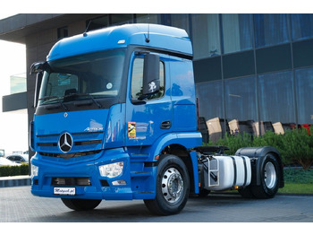 Tractor MERCEDES-BENZ Actros 1843