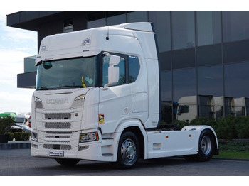 Tractor SCANIA R 450