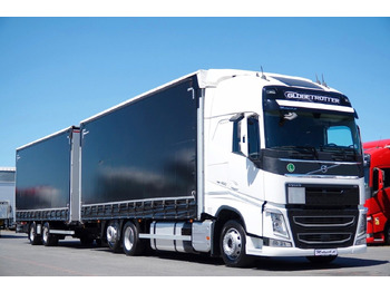 Caminhão com lona VOLVO FH 460