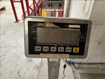 Equipamento de processamento de alimentos UWE AFS150 Platform scale: foto 2