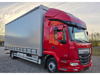Caminhão com lona DAF LF 290