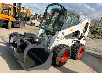 Mini carregadeira Bobcat S 300: foto 1