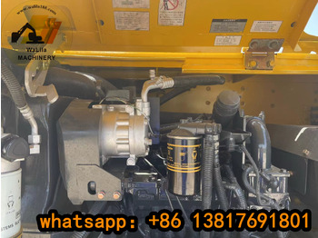 Mini escavadeira KOMATSU PC70-8: foto 5