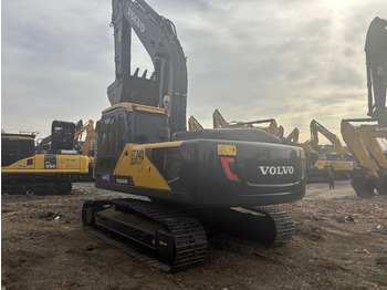 Locação de Volvo EC 240 Volvo EC 240: foto 4