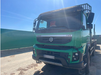 Caminhão florestal VOLVO FMX