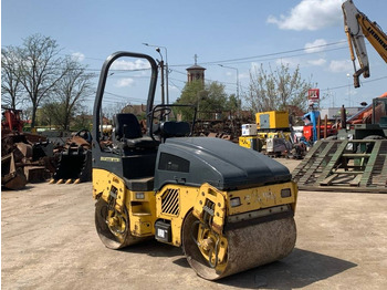 Compactador de asfalto BOMAG