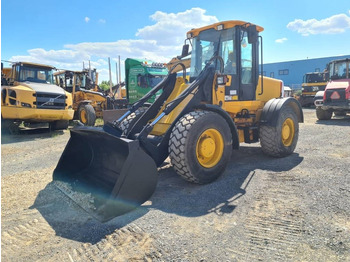 Carregadeira de rodas JCB