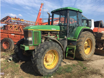 Trator JOHN DEERE 7700