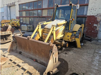 Retroescavadeira KOMATSU WB93R