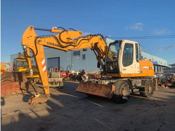 Escavadeira de rodas LIEBHERR A 314