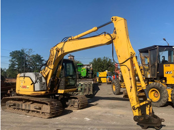 Escavadora de rastos NEW HOLLAND