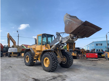 Carregadeira de rodas VOLVO L110E