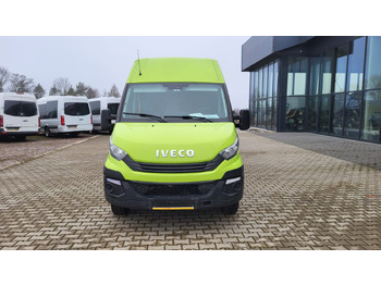 Micro-ônibus, Furgão de passageiros Iveco Daily 24 places + 4 standing: foto 3
