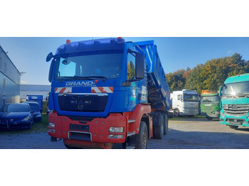 Caminhão basculante MAN TGS 26.540
