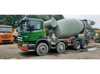 Caminhão betoneira SCANIA P