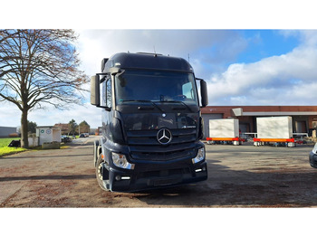 Tractor MERCEDES-BENZ Actros 1840
