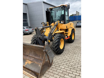 Carregadeira de rodas VOLVO L30G