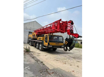 Grua todo o terreno SANY