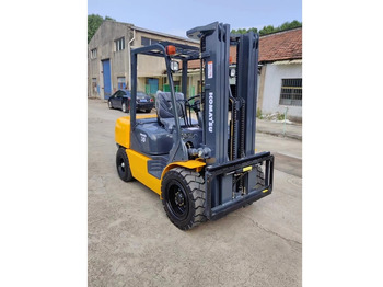 Empilhadeira KOMATSU