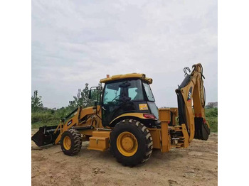 Retroescavadeira CATERPILLAR 420F