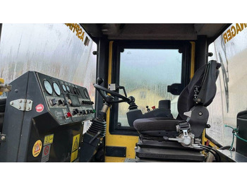 Compactador de asfalto Bomag BW174 AD: foto 4