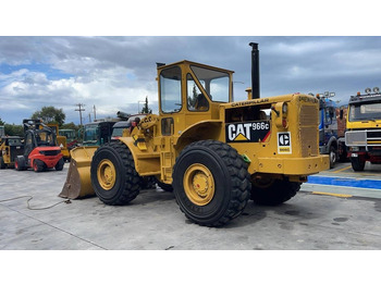 Carregadeira de rodas CATERPILLAR 966C