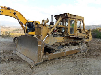 Buldôzer KOMATSU D155A-1