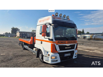 Caminhão reboque MAN TGL 8.250