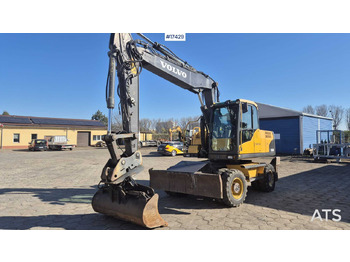 Escavadeira de rodas VOLVO EW160C