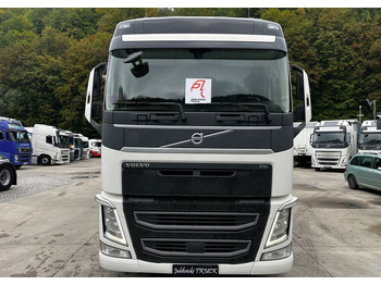 Locação de Volvo FH 500 Mega 2016 Rok + Fliegl 2017 // Oś podnoszona // Zestaw ! Volvo FH 500 Mega 2016 Rok + Fliegl 2017 // Oś podnoszona // Zestaw !: foto 2 Locação de Volvo FH 500 Mega 2016 Rok + Fliegl 2017 // Oś podnoszona // Zestaw ! Volvo FH 500 Mega 2016 Rok + Fliegl 2017 // Oś podnoszona // Zestaw !: foto 2