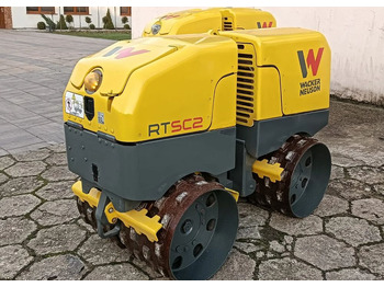 Compactador pequeno de asfalto WACKER