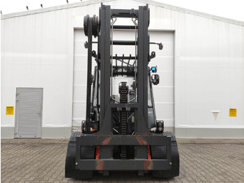 Empilhadeira a diesel Linde H80D-03/900-396 EVO: foto 3 Empilhadeira a diesel Linde H80D-03/900-396 EVO: foto 3