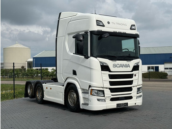 Tractor SCANIA R 500