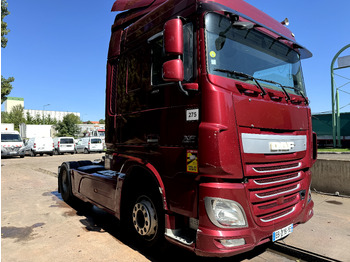 Tractor DAF XF 460