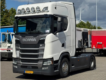Tractor SCANIA S 450